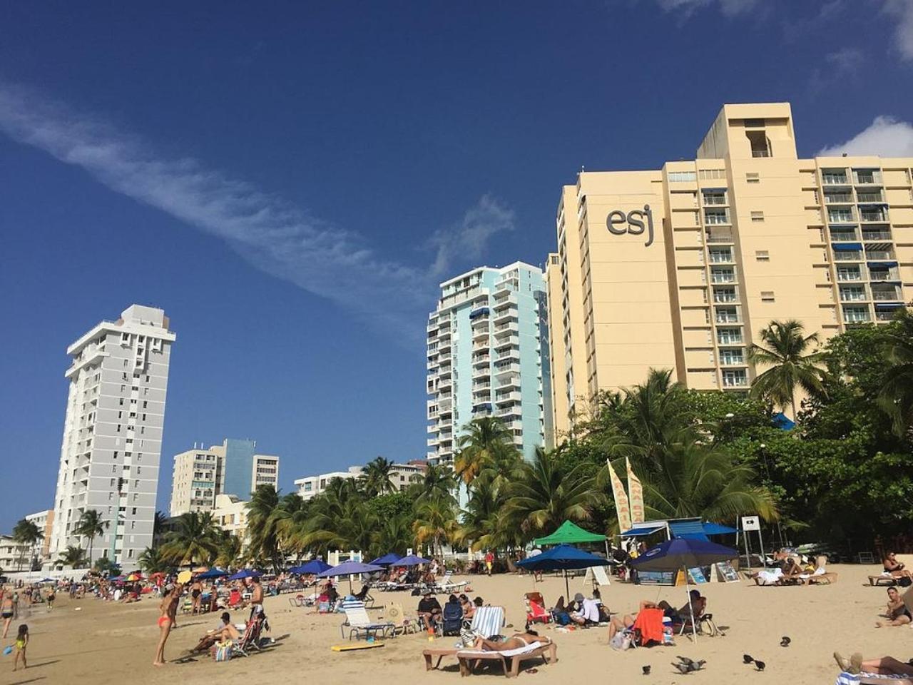 Tropical Studio At The Beach In Isla Verde ซานฮวน ภายนอก รูปภาพ